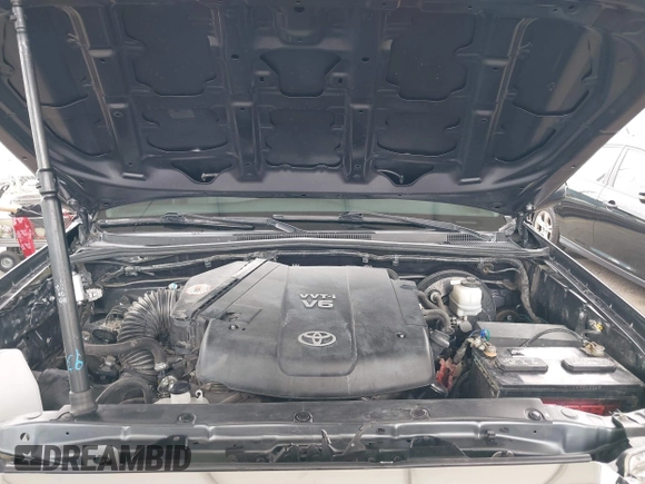2015 Toyota Tacoma with VIN 3TMLU4EN8FM167337, listed as a IAAI auction lot 42117662 with 60,929 mi miles. Bid and sale history available at carsss.com. Image 10.