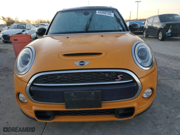 2016 MINI Cooper Hardtop S with VIN WMWXP7C57G2A42755, listed as a Copart auction lot 44260745 with 113,638 mi miles and Salvage Title. Bid and sale history available at carsss.com. Image 5.
