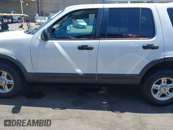 2003 Ford Explorer XLT z VIN 1FMZU73W83ZB23061, wystawiony jako IAAI lot #42549476 z przebiegiem 221 146 mil mil oraz . Historia ofert i sprzedaży dostępna na DreamBid. Obrazek 15.