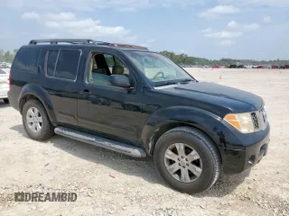 2006 Nissan Pathfinder SE z VIN 5N1AR18U96C680796, wystawiony jako Copart lot #57795685 z przebiegiem 125 977 mil mil oraz Czysty tytuł • Clean title. Historia ofert i sprzedaży dostępna na DreamBid. Obrazek 4.