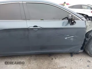 2022 Toyota Avalon XLE z VIN 4T1JZ1FB2NU073049, wystawiony jako IAAI lot #41506550 z przebiegiem 52 073 mil mil oraz . Historia ofert i sprzedaży dostępna na DreamBid. Obrazek 13.