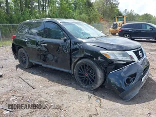 2016 Nissan Pathfinder SV with VIN 5N1AR2MN7GC659998, listed as a IAAI auction lot 41935314 with 96,186 mi miles. Bid and sale history available at carsss.com. Image 1.