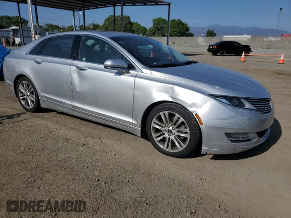2014 Lincoln MKZ Hybrid z VIN 3LN6L2LU7ER821918, wystawiony jako Copart lot #60754555 z przebiegiem 128 295 mil mil oraz Szkoda całkowita • Salvage title. Historia ofert i sprzedaży dostępna na DreamBid. Obrazek 4.