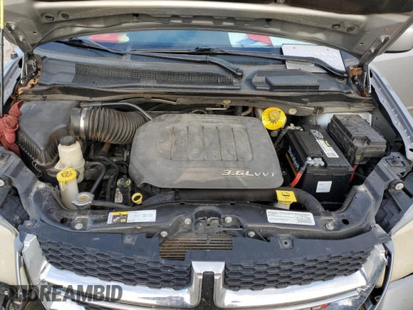 2015 Dodge Grand Caravan SXT with VIN 2C4RDGCG9FR566461, listed as a Copart auction lot 85642384 with 155,831 mi miles and Salvage Title. Bid and sale history available at DreamBid. Image 13.