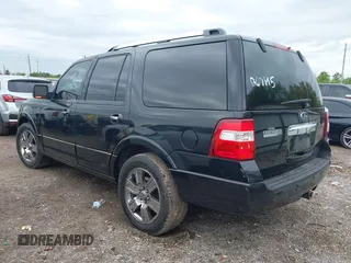 2010 Ford Expedition Limited z VIN 1FMJU1K54AEB67145, wystawiony jako IAAI lot #41859398 z przebiegiem Nie podano mil oraz . Historia ofert i sprzedaży dostępna na DreamBid. Obrazek 3.