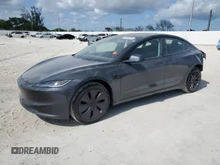 2025 Tesla Model 3 Long Range z VIN 5YJ3E1EA3SF974534, wystawiony jako Copart lot #53025525 z przebiegiem 228 mil mil oraz Szkoda całkowita • Salvage title. Historia ofert i sprzedaży dostępna na DreamBid. Obrazek 1.