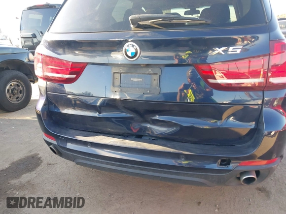2015 BMW X5 xDrive35i with VIN 5UXKR0C53F0K62348, listed as a IAAI auction lot 41969164 with 122,612 mi miles. Bid and sale history available at carsss.com. Image 6.