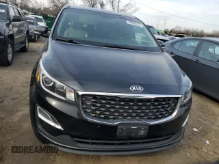 2019 Kia Sedona EX with VIN KNDMB5C19K6517665, listed as a Copart auction lot 85963624 with 102,400 mi miles and Clean Title. Bid and sale history available at carsss.com. Image 5.