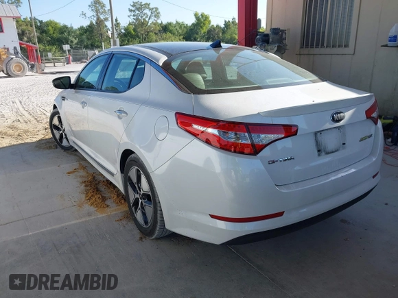 2013 Kia Optima EX with VIN KNAGM4AD0D5041441, listed as a IAAI auction lot 42123605 with 83,186 mi miles. Bid and sale history available at carsss.com. Image 3.
