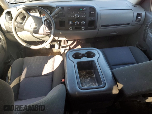 2010 Chevrolet Silverado 1500 LS with VIN 1GCSKREA0AZ215576, listed as a Copart auction lot 43998635 with 161,094 mi miles and Clean Title. Bid and sale history available at DreamBid. Image 8.