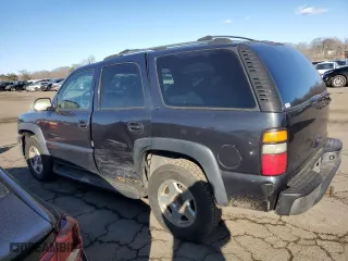 2004 Chevrolet Tahoe LT with VIN 1GNEK13T64J192494, listed as a Copart auction lot 46248415 with 261,039 mi miles and Salvage Title. Bid and sale history available at carsss.com. Image 2.