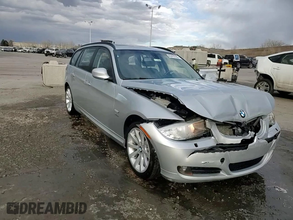 2012 BMW 3 Series 328i xDrive with VIN WBAUU3C55CA543662, listed as a Copart auction lot 47412765 with 104,901 mi miles and Salvage Title. Bid and sale history available at DreamBid. Image 13.