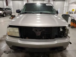2003 GMC Sonoma SLS with VIN 1GTCT19X038151436, listed as a Copart auction lot 81548914 with 199,712 mi miles and Salvage Title. Bid and sale history available at carsss.com. Image 5.
