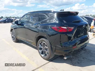 2022 Chevrolet Blazer RS z VIN 3GNKBERS3NS201645, wystawiony jako IAAI lot #42236399 z przebiegiem 24 218 mil mil oraz . Historia ofert i sprzedaży dostępna na DreamBid. Obrazek 3.