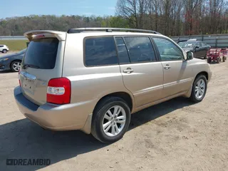 2006 Toyota Highlander Hybrid with VIN JTEDW21A460001983, listed as a IAAI auction lot 41919095 with 303,345 mi miles. Bid and sale history available at carsss.com. Image 4.
