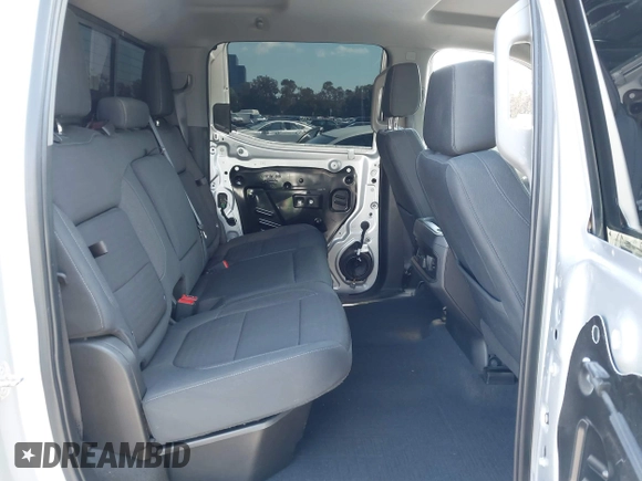 2019 Chevrolet Silverado 1500 LT Trail Boss with VIN 3GCPYFED9KG117659, listed as a IAAI auction lot 42128402 with 61,759 mi miles and . Bid and sale history available at DreamBid. Image 8.