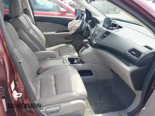 2013 Honda CR-V EX-L z VIN 5J6RM4H78DL056142, wystawiony jako IAAI lot #42269132 z przebiegiem 135 895 mil mil oraz . Historia ofert i sprzedaży dostępna na DreamBid. Obrazek 5.