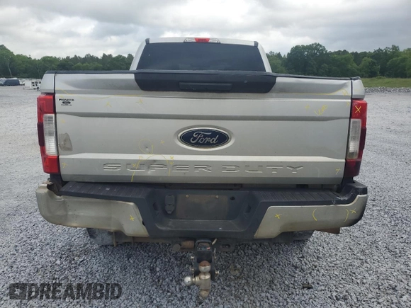 2017 Ford F-350 Platinum z VIN 1FT8W3BT2HED34278, wystawiony jako Copart lot #54627845 z przebiegiem 402 064 mil mil oraz Szkoda całkowita • Salvage title. Historia ofert i sprzedaży dostępna na DreamBid. Obrazek 6.