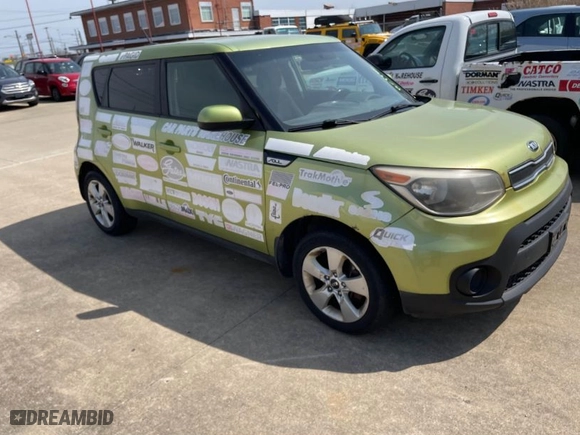 2017 Kia Soul with VIN KNDJN2A24H7883606, listed as a IAAI auction lot 42081265 with 182,975 mi miles. Bid and sale history available at carsss.com. Image 1.