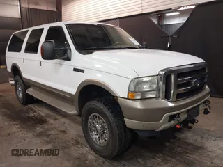 2004 Ford Excursion Eddie Bauer z VIN 1FMSU45P24EC92538, wystawiony jako IAAI lot #42450057 z przebiegiem 261 185 mil mil oraz . Historia ofert i sprzedaży dostępna na DreamBid. Obrazek 1.