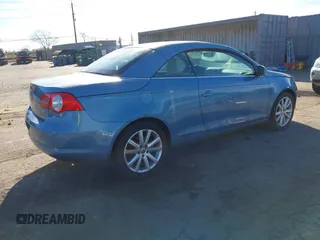 2008 Volkswagen Eos Turbo z VIN WVWBA71F68V026196, wystawiony jako IAAI lot #41238435 z przebiegiem 102 643 mil mil oraz . Historia ofert i sprzedaży dostępna na DreamBid. Obrazek 4.