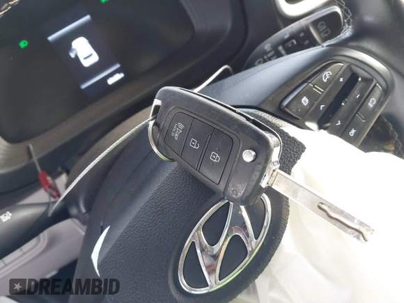 2023 Hyundai Venue SEL with VIN KMHRC8A38PU215372, listed as a IAAI auction lot 41515500 with 65,685 mi miles and . Bid and sale history available at DreamBid. Image 11.