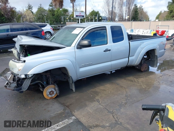 2005 Toyota Tacoma with VIN 5TEUU42NX5Z141199, listed as a IAAI auction lot 41569320 with 221,353 mi miles and . Bid and sale history available at DreamBid. Image 2.