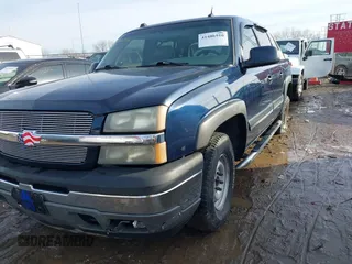 2005 Chevrolet Avalanche LS with VIN 3GNEC12Z65G124198, listed as a IAAI auction lot 41486916 with 280,005 mi miles and . Bid and sale history available at DreamBid. Image 2.