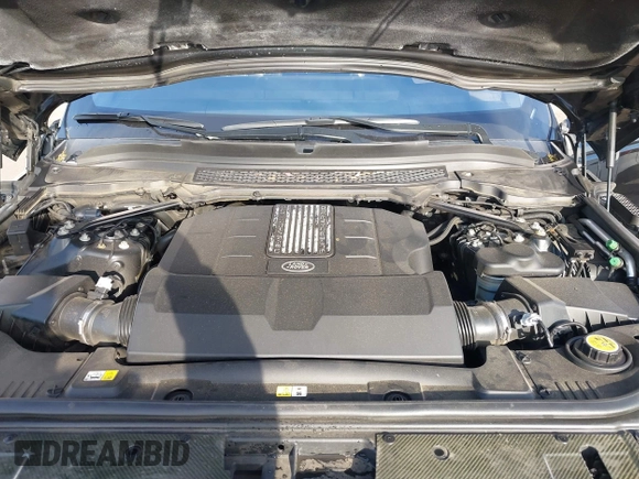 2016 Land Rover Range Rover Autobiography with VIN SALGV2EF0GA299639, listed as a IAAI auction lot 41330301 with 51,096 mi miles and . Bid and sale history available at DreamBid. Image 10.