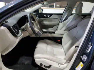 2024 Volvo S60 Plus Dark Theme z VIN 7JRL12FL7RG314435, wystawiony jako Copart lot #52197045 z przebiegiem 6 664 mil mil oraz Szkoda całkowita • Salvage title. Historia ofert i sprzedaży dostępna na DreamBid. Obrazek 7.