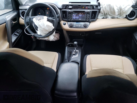 2018 Toyota RAV4 XLE with VIN 2T3RFREV6JW735352, listed as a Copart auction lot 46938025 with 73,229 mi miles and Salvage title. Bid and sale history available at DreamBid. Image 8.