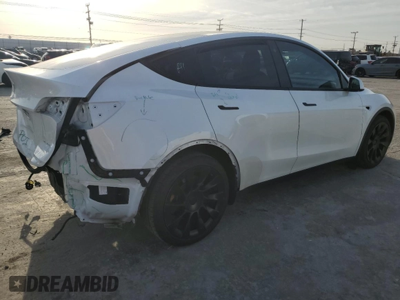 2021 Tesla Model Y Long Range z VIN 5YJYGDEE7MF090698, wystawiony jako Copart lot #44192555 z przebiegiem 78 907 mil mil oraz Szkoda całkowita • Salvage title. Historia ofert i sprzedaży dostępna na DreamBid. Obrazek 3.