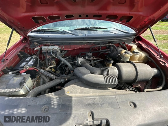 2007 Ford F-150 XL with VIN 1FTRF12W47KB40354, listed as a Copart auction lot 76802094 with 347,761 mi miles and Clean title. Bid and sale history available at DreamBid. Image 7.