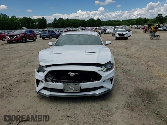 2019 Ford Mustang GT z VIN 1FA6P8CF1K5151669, wystawiony jako Copart lot #55946135 z przebiegiem 109 434 mil mil oraz Czysty tytuł • Clean title. Historia ofert i sprzedaży dostępna na DreamBid. Obrazek 13.