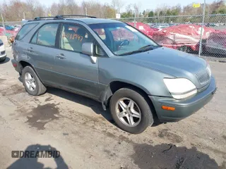 2003 Lexus RX 300 with VIN JTJHF10U330297793, listed as a IAAI auction lot 42088947 with 189,810 mi miles. Bid and sale history available at carsss.com. Image 1.