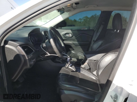 2020 Jeep Cherokee Latitude Plus with VIN 1C4PJLLB6LD552299, listed as a Copart auction lot 53294425 with 98,813 mi miles and Salvage title. Bid and sale history available at DreamBid. Image 7.