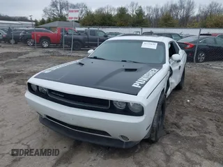 2011 Dodge Challenger with VIN 2B3CJ4DG8BH588321, listed as a IAAI auction lot 41735639 with 1 mi miles. Bid and sale history available at carsss.com. Image 2.