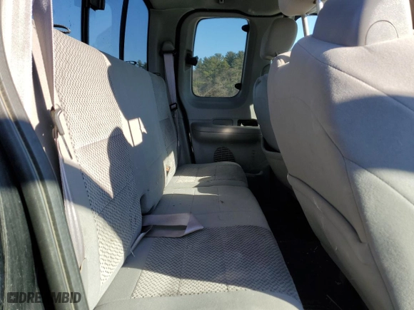 2003 Ford F-150 XL with VIN 1FTRX07233KB71750, listed as a Copart auction lot 42281955 with 184,221 mi miles and Clean Title. Bid and sale history available at carsss.com. Image 10.