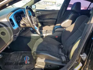 2020 Dodge Charger R/T z VIN 2C3CDXCT5LH167572, wystawiony jako Copart lot #52253515 z przebiegiem 89 473 mil mil oraz Szkoda całkowita • Salvage title. Historia ofert i sprzedaży dostępna na DreamBid. Obrazek 7.