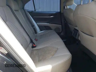 2018 Toyota Camry LE с VIN 4T1B11HKXJU656262, выставлен на аукционе Copart как лот 57132965 с пробегом 106 876 миль миль и Списание • Salvage title. История ставок и продаж доступна на DreamBid. Изображение 10.