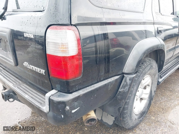 2001 Toyota 4Runner SR5 with VIN JT3HN86R810349471, listed as a IAAI auction lot 41897087 with 1 mi miles. Bid and sale history available at carsss.com. Image 13.