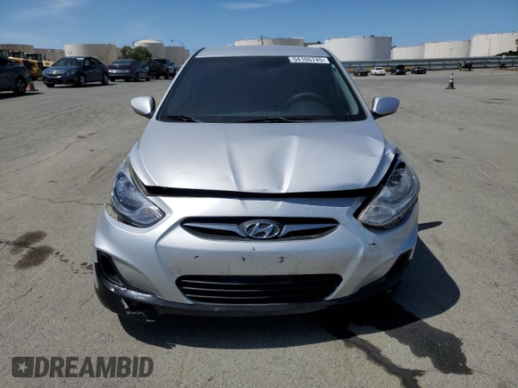 2012 Hyundai Accent GS z VIN KMHCT5AE5CU043401, wystawiony jako Copart lot #54166745 z przebiegiem 203 997 mil mil oraz Szkoda całkowita • Salvage title. Historia ofert i sprzedaży dostępna na DreamBid. Obrazek 5.