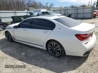 2018 BMW 7 Series M760i xDrive with VIN WBA7H6C53JG614967, listed as a Copart auction lot 49269345 with 83,872 mi miles and Salvage Title. Bid and sale history available at carsss.com. Image 2.