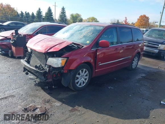 2013 Chrysler Town & Country Touring with VIN 2C4RC1BG0DR634631, listed as a IAAI auction lot 40686174 with 143,206 mi miles. Bid and sale history available at carsss.com. Image 18.