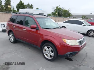 2010 Subaru Forester X Limited z VIN JF2SH6DC2AH784792, wystawiony jako IAAI lot #42582155 z przebiegiem 157 422 mil mil oraz . Historia ofert i sprzedaży dostępna na DreamBid. Obrazek 1.
