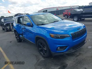 2020 Jeep Cherokee Latitude Plus с VIN 1C4PJLLB9LD585653, выставлен на аукционе IAAI как лот 42265714 с пробегом 64 063 миль миль и . История ставок и продаж доступна на DreamBid. Изображение 1.