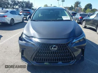 2023 Lexus NX 250 z VIN 2T2ADCAZXPC003877, wystawiony jako IAAI lot #41593097 z przebiegiem 14 597 mil mil oraz . Historia ofert i sprzedaży dostępna na DreamBid. Obrazek 12.