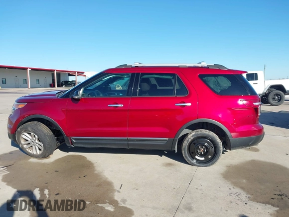 2015 Ford Explorer XLT with VIN 1FM5K8D82FGC03143, listed as a IAAI auction lot 41158637 with 117,282 mi miles and . Bid and sale history available at carsss.com. Image 14.