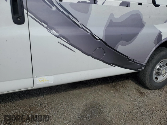 2014 Chevrolet Express Cargo Van with VIN 1GCWGFBA9E1120654, listed as a Copart auction lot 81083604 with 0 mi miles and Salvage Title. Bid and sale history available at carsss.com. Image 13.