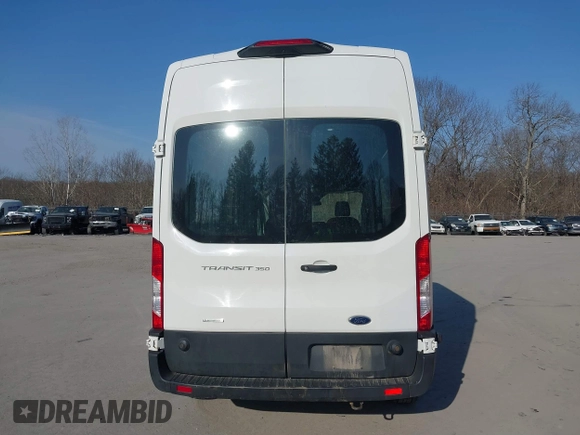2019 Ford Transit with VIN 1FTBW2XGXKKB14763, listed as a IAAI auction lot 41797636 with 58,122 mi miles and . Bid and sale history available at DreamBid. Image 15.